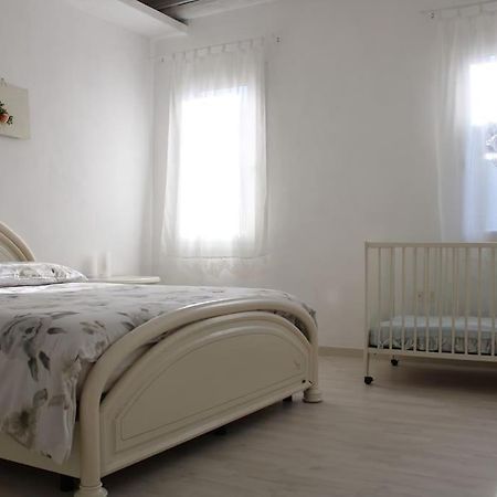 Apartment With Terrace In Chioggia'S Main Square المظهر الخارجي الصورة