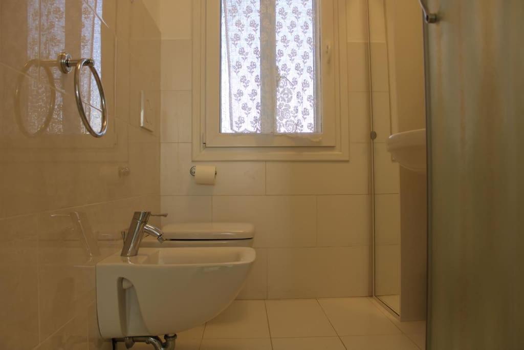 Apartment With Terrace In Chioggia'S Main Square المظهر الخارجي الصورة